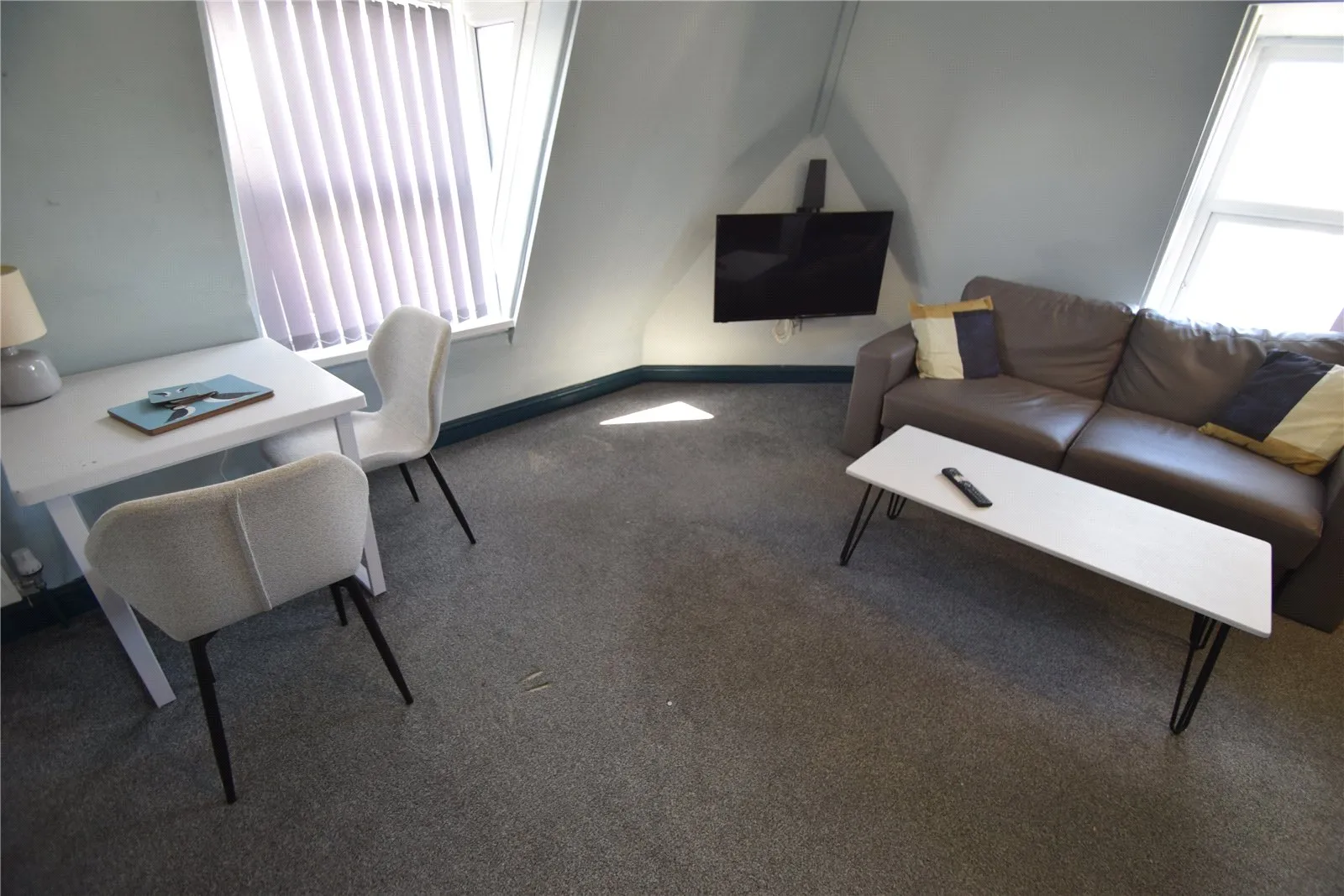Room Carlisle Road in Bridlington