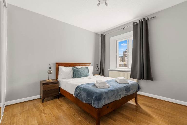 Flat Alexandra Road in Greater London