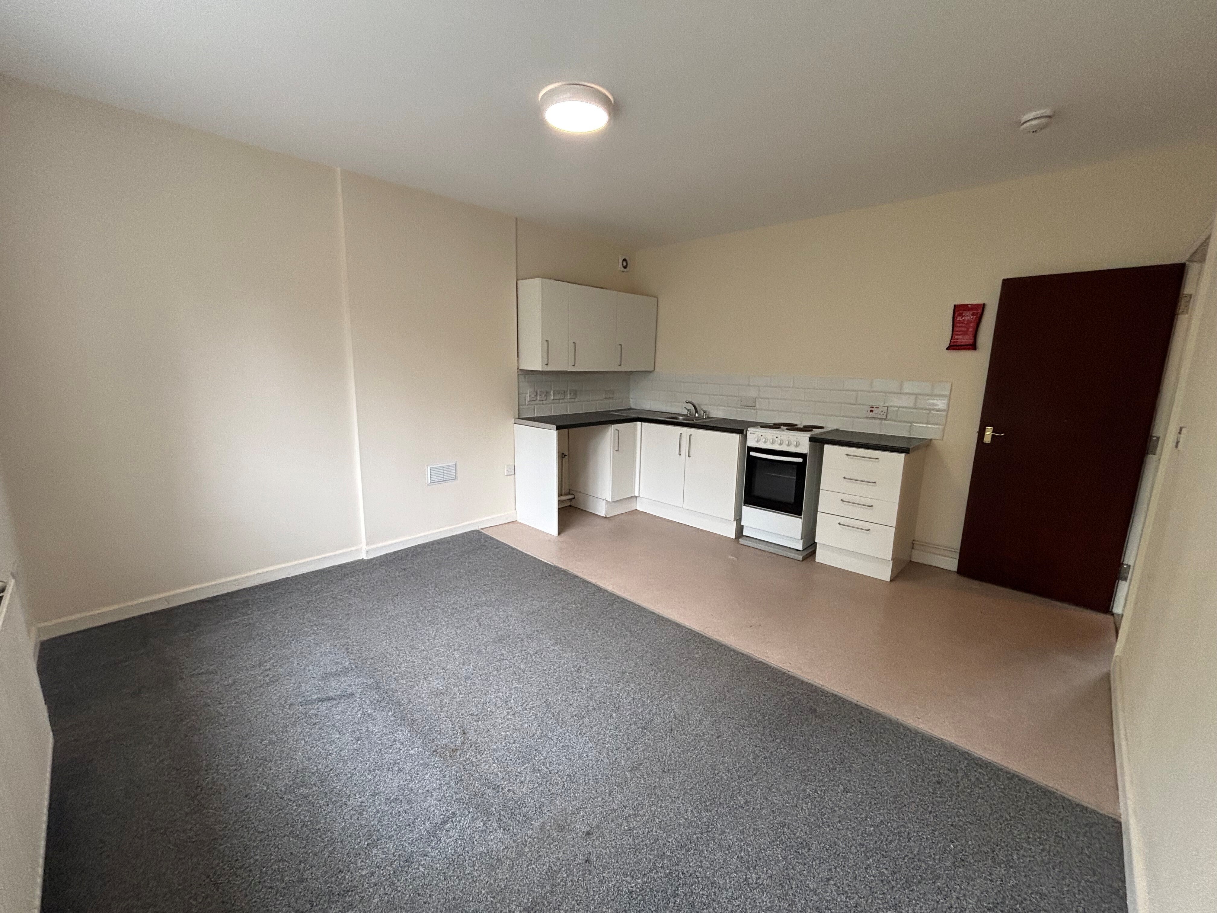 Flat Tettenhall Road in Wolverhampton