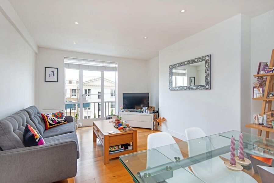 Flat Northwick Terrace in City of Westminster