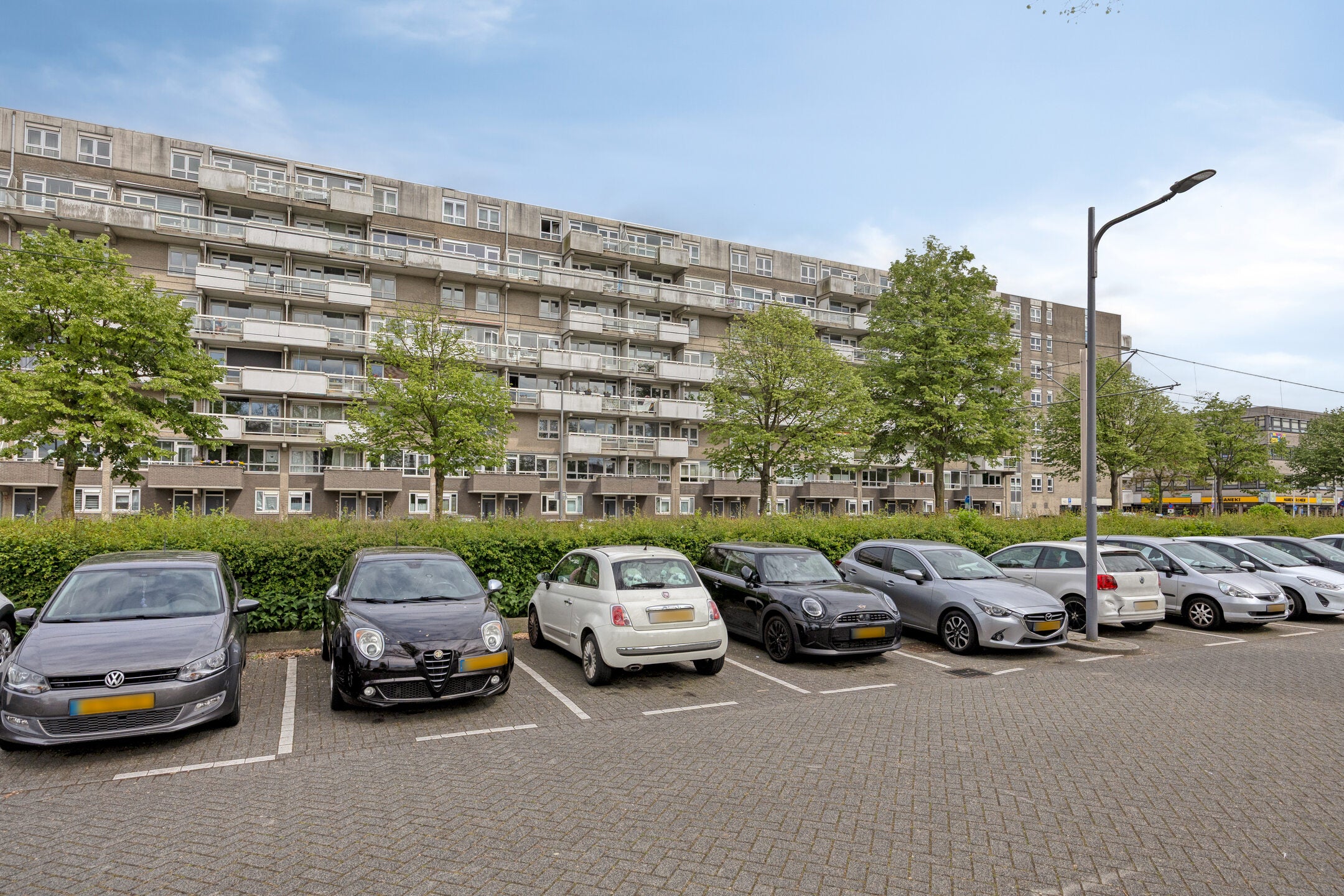 Appartement te koop: Voermanweg 672, Rotterdam