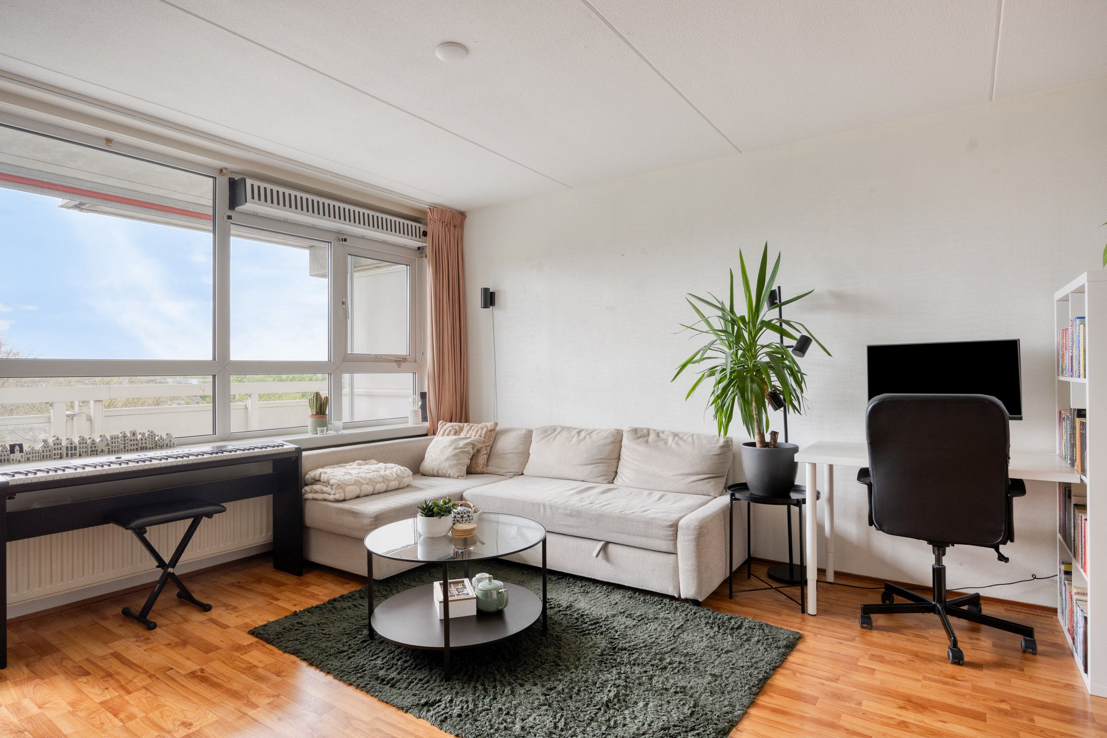 Appartement te koop: Voermanweg 672, Rotterdam