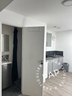 Chambre Place des Onze Arpents à Villejuif