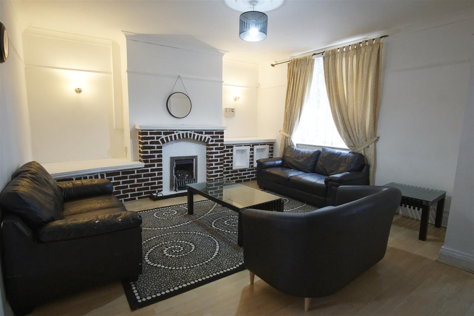 House Harling Road in Preston