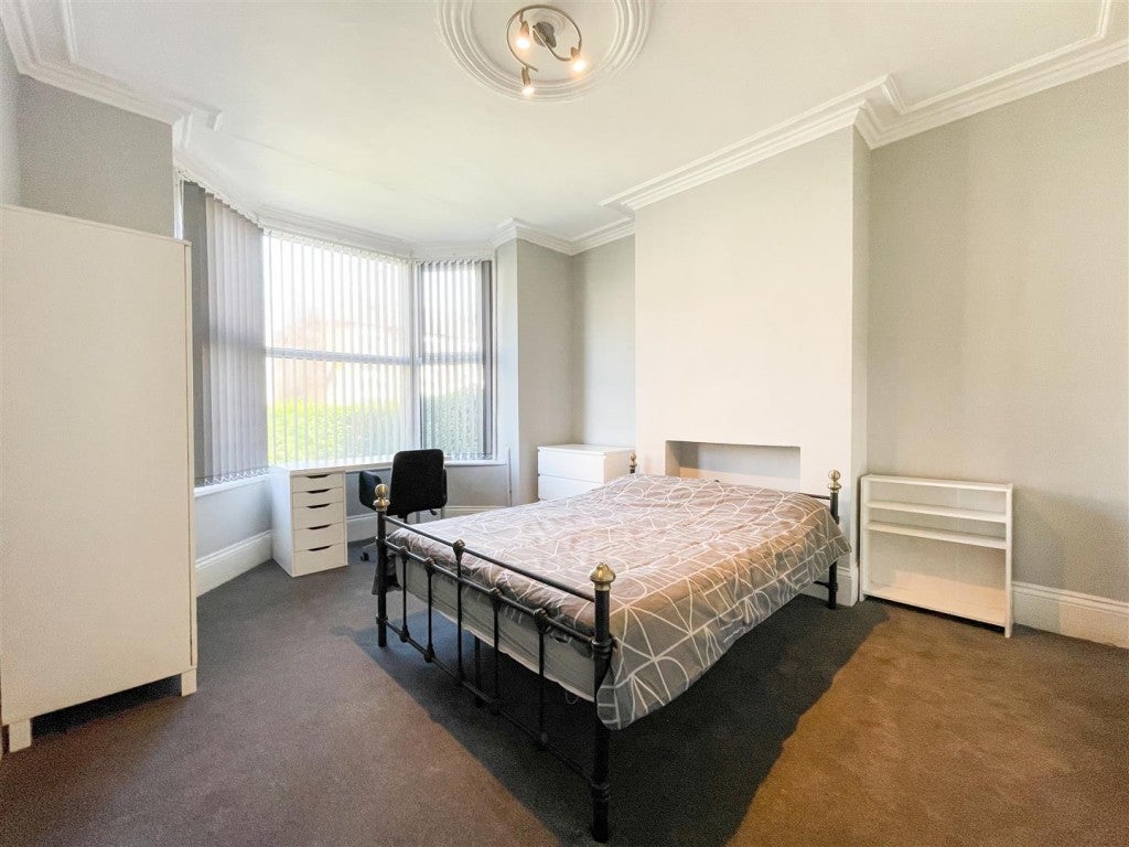 House Broomspring Lane in Sheffield