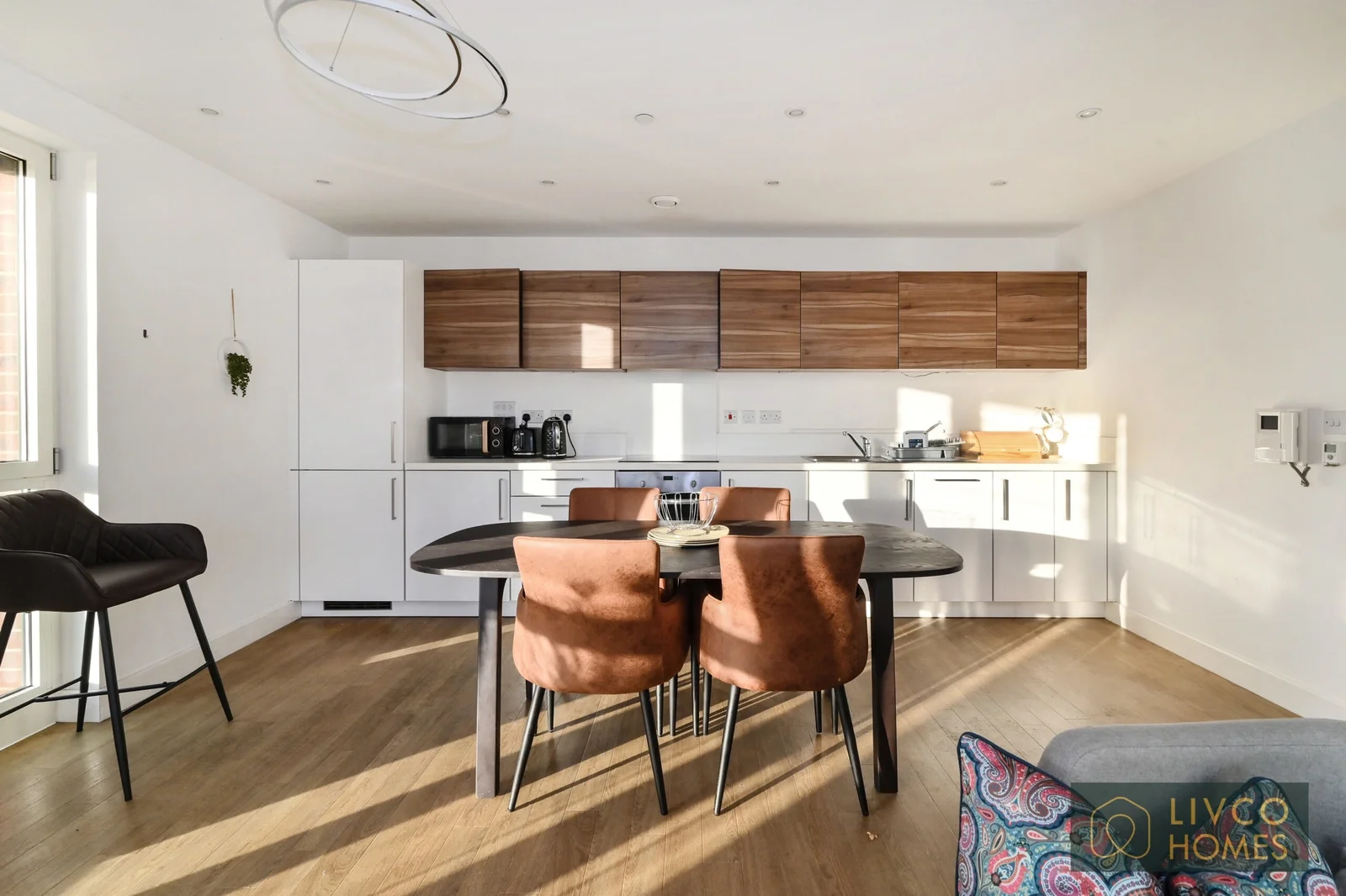 Flat Jefferson Plaza in Greater London