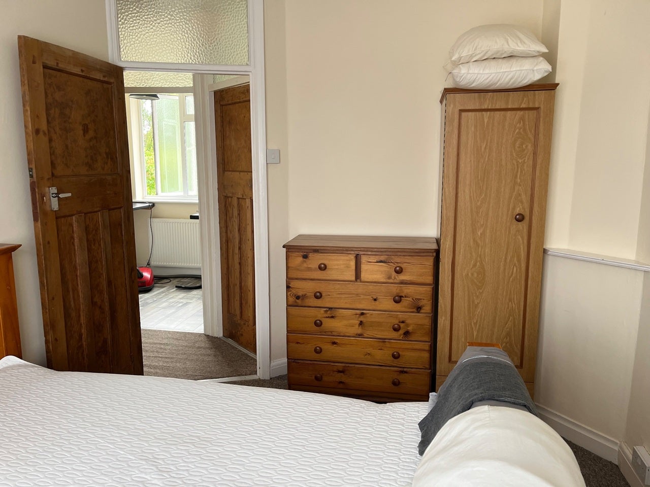 Flat Windermere Road in Greater London