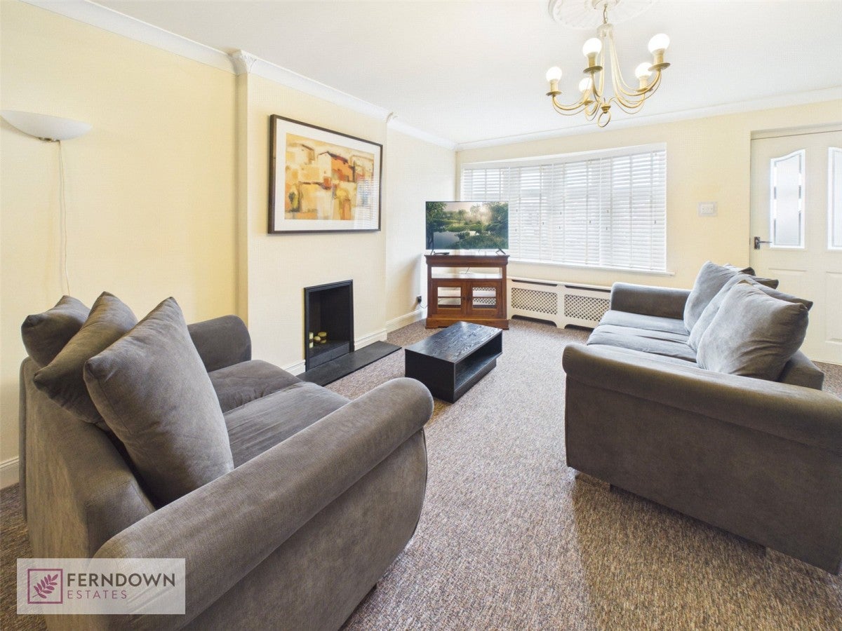 House Glendale Drive in Birmingham