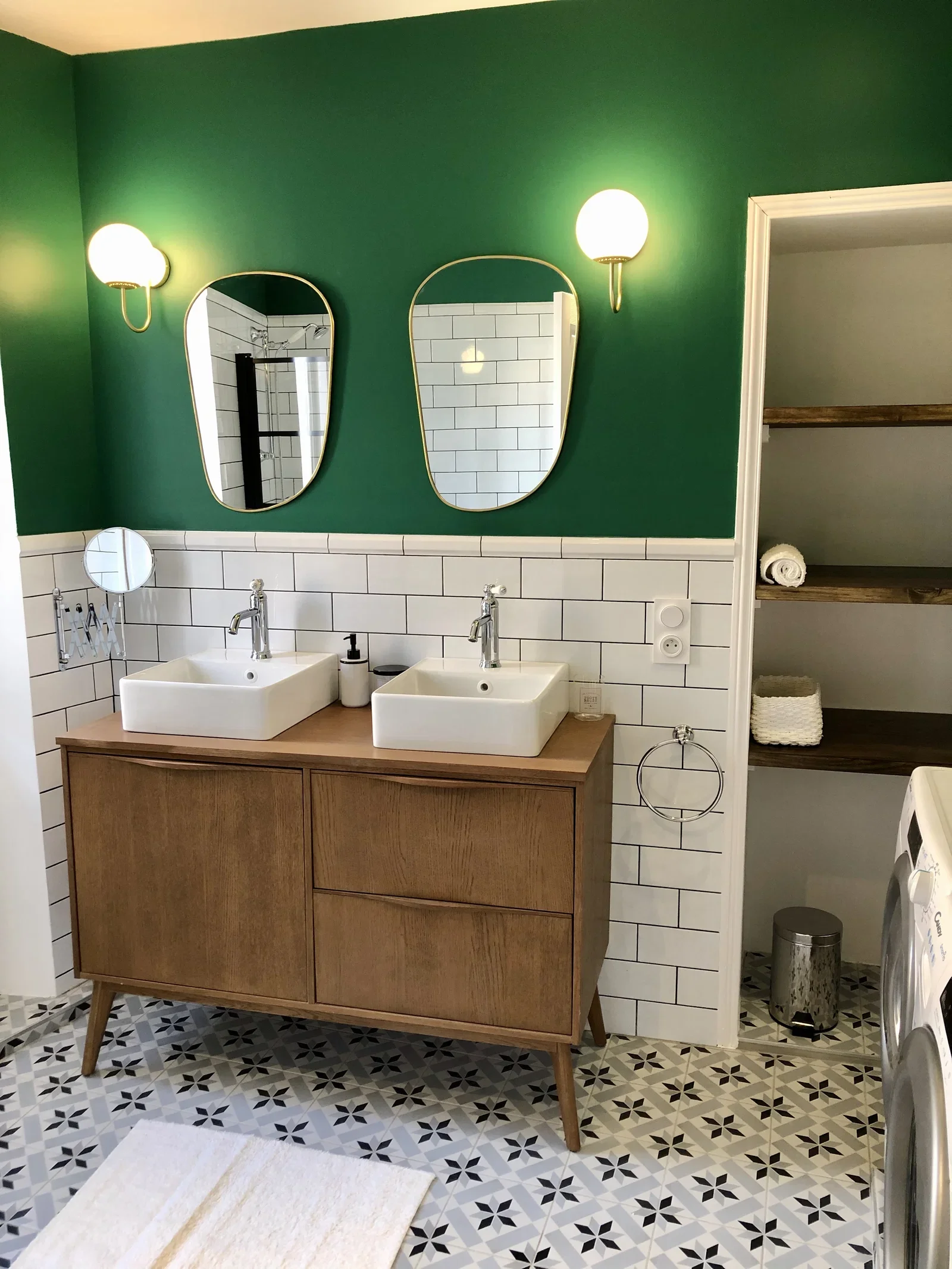Room Rue Chemin Vieille in Grasse