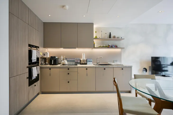 Flat Lewis Cubitt Walk in Greater London