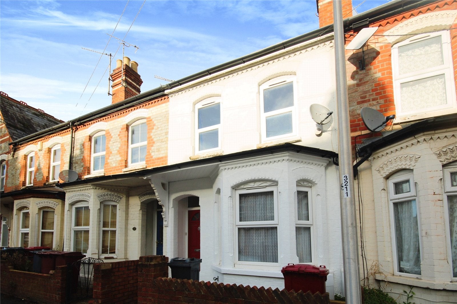 House Catherine Street in Reading