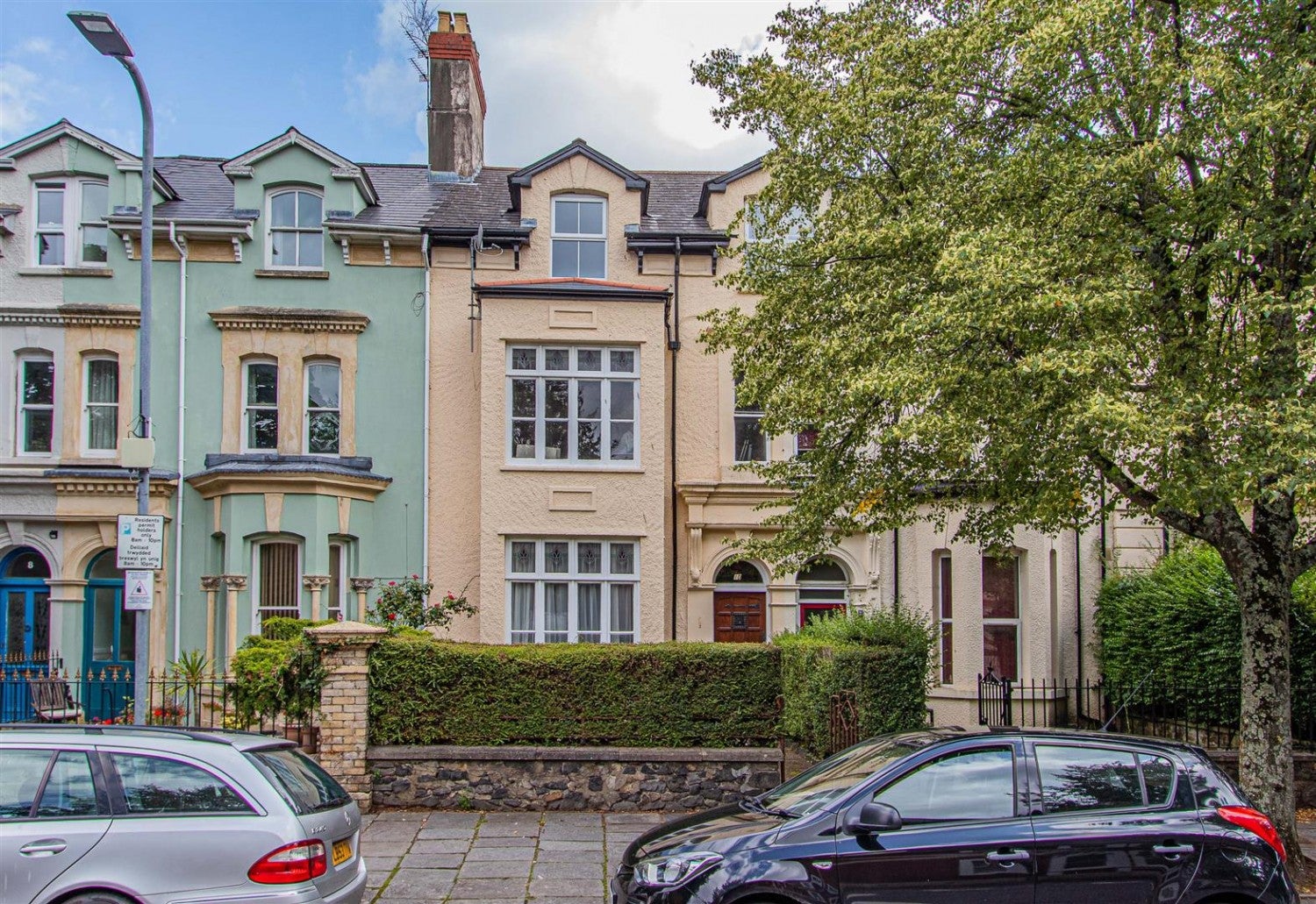 Flat East Grove in Cardiff