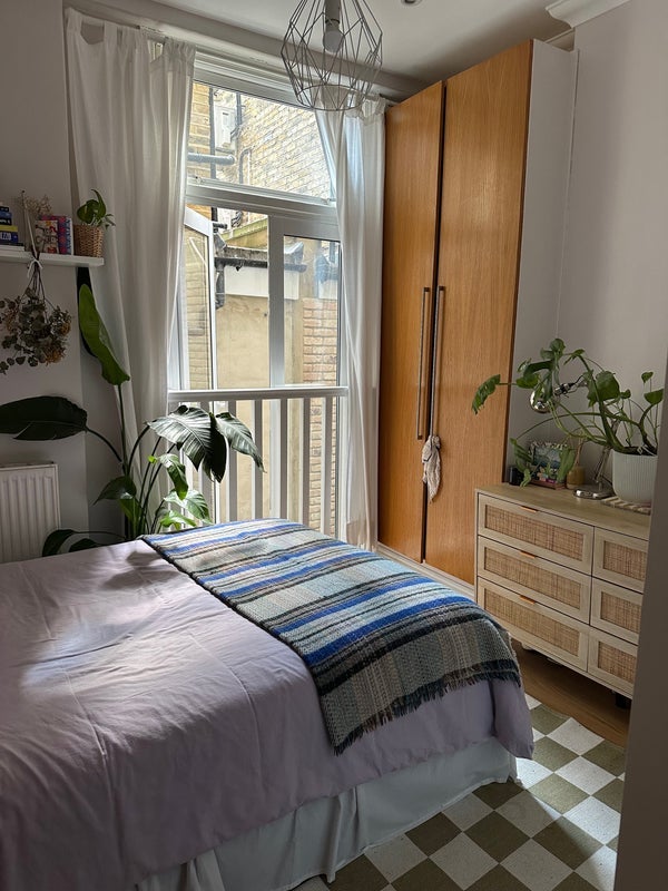 Room Brooke Road in Greater London