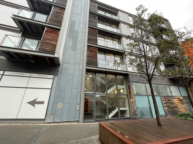 Flat Witan Gate in Milton Keynes