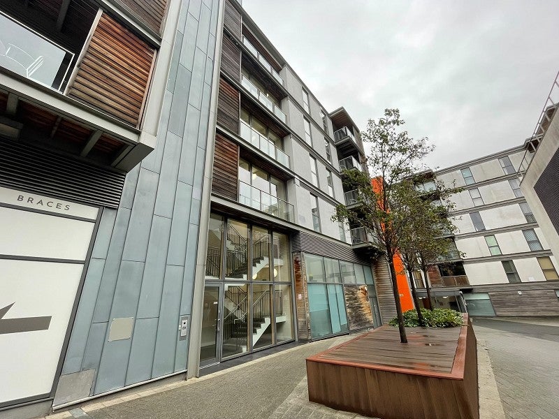 Flat Witan Gate in Milton Keynes