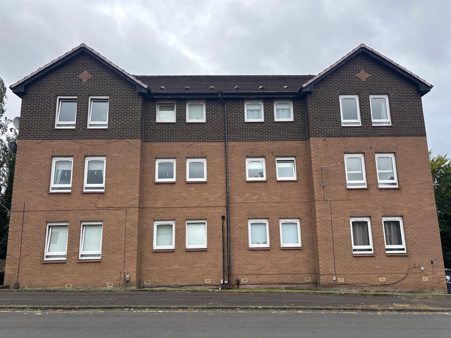 Flat Dakala Court in Wishaw