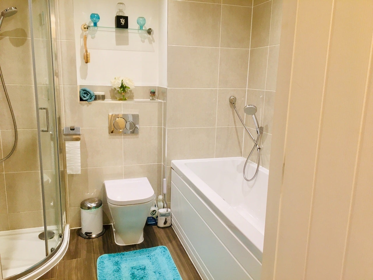Room Spooner Place in Wokingham