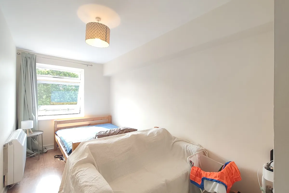 Flat Florence Road in Greater London