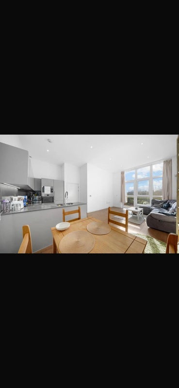 Room Tudway Road in Greater London