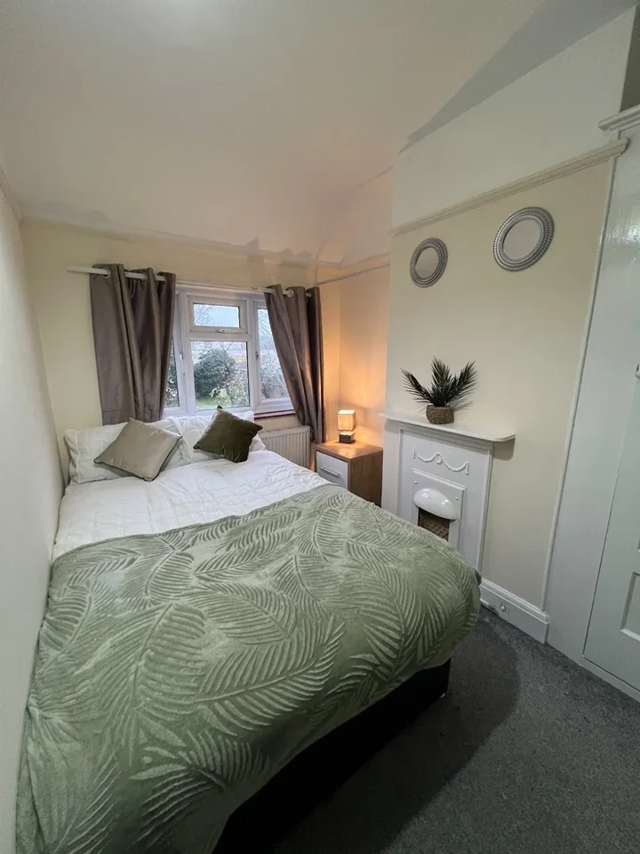 Room Cricket Road in Oxford