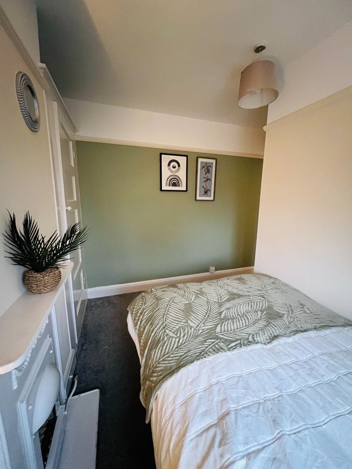 Room Cricket Road in Oxford