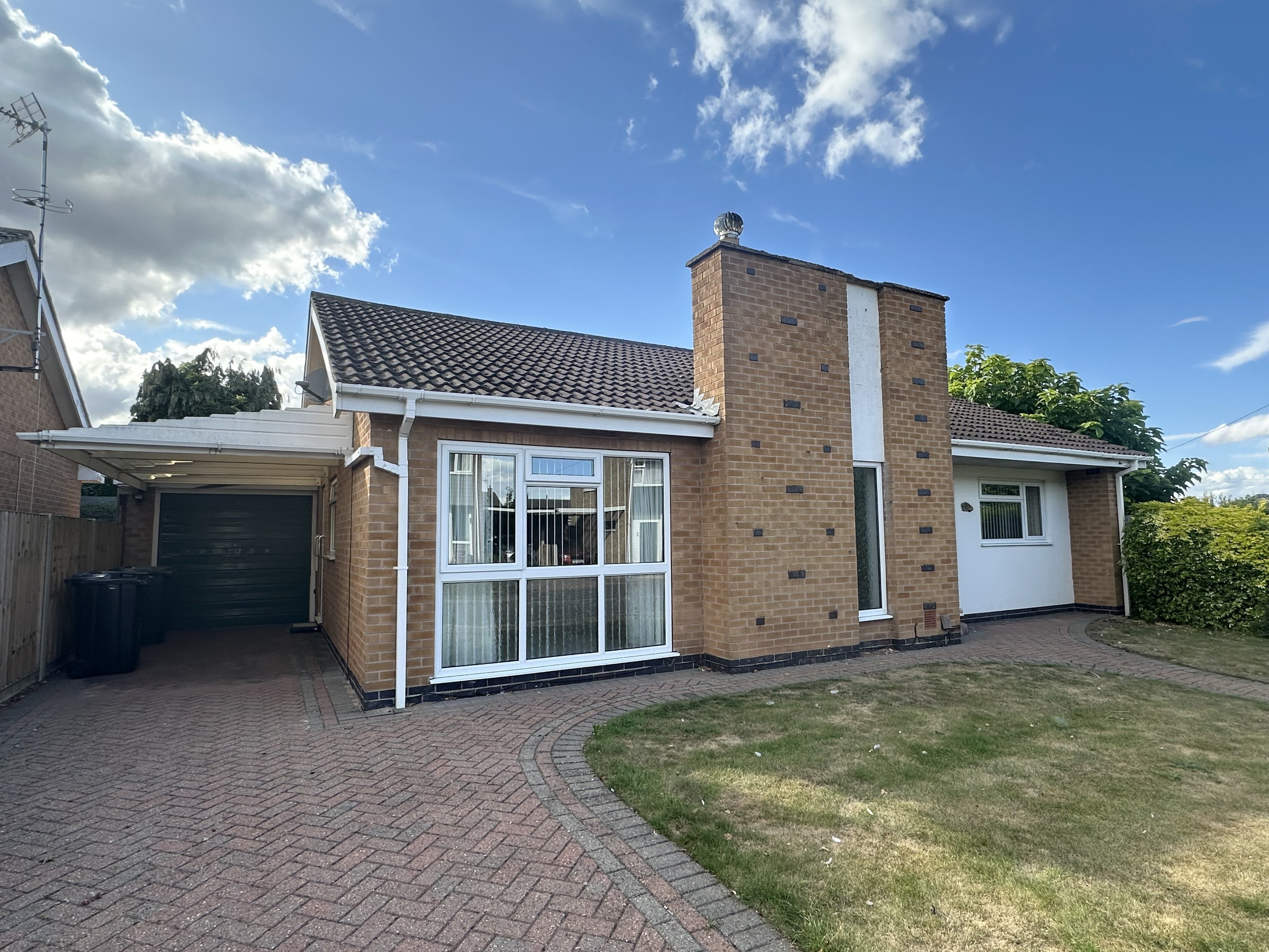 House Raymond Drive in Rushcliffe