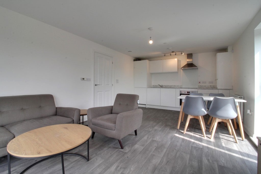 Flat Berrington Walk in Birmingham