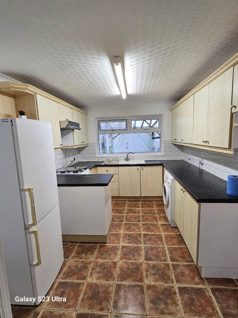 House Ingal Road in Greater London