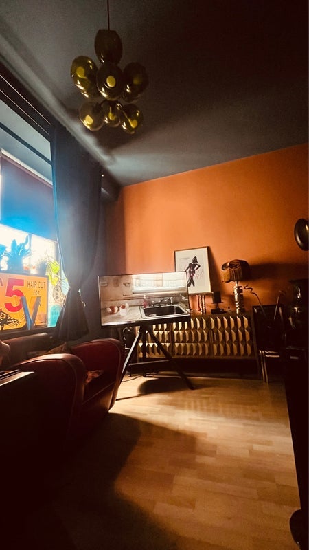 Room Morrison Street in Glasgow