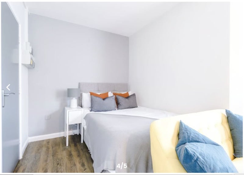 Flat Burdon Terrace in Newcastle upon Tyne