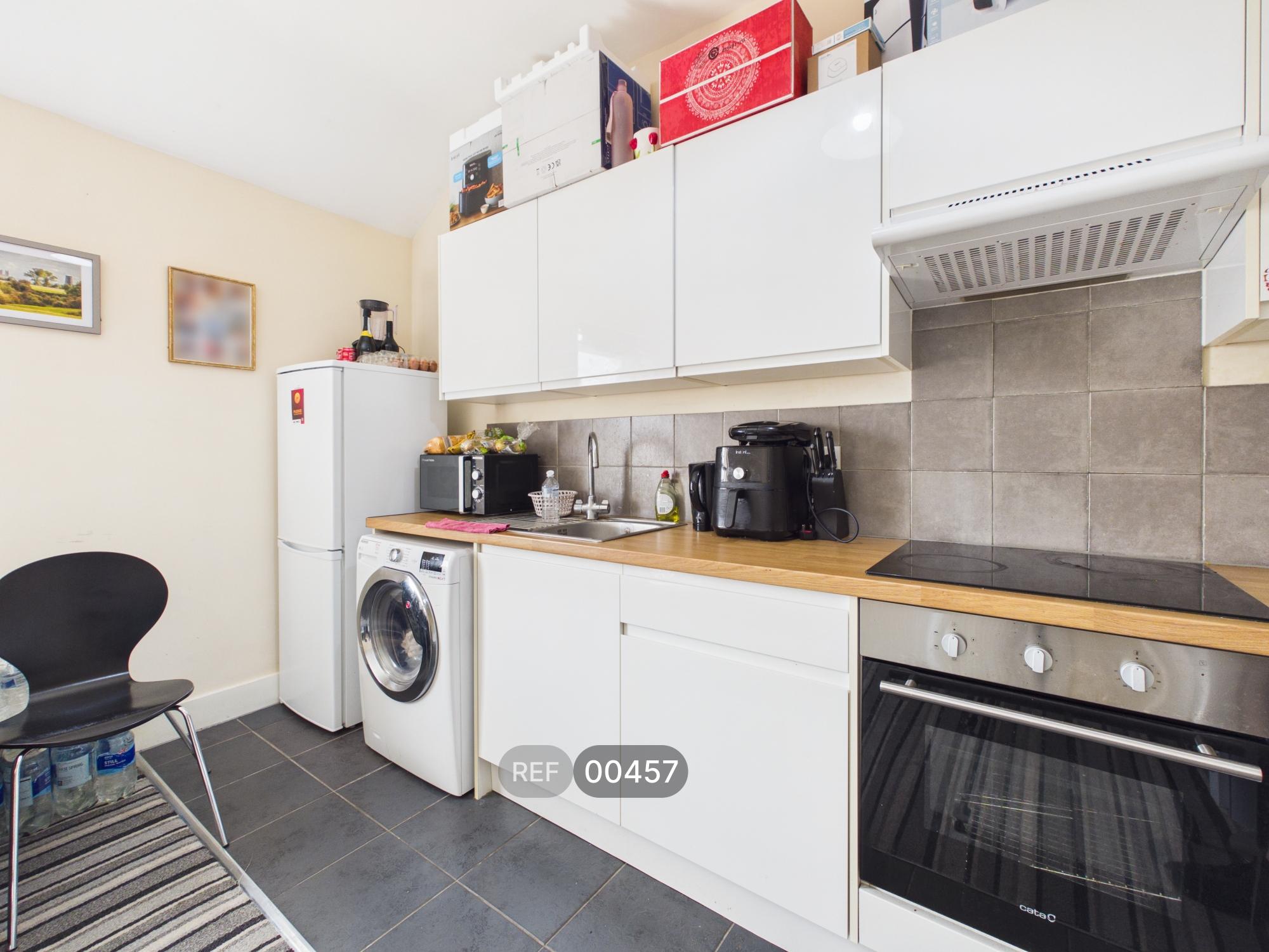 Flat Anlaby Road in Hull