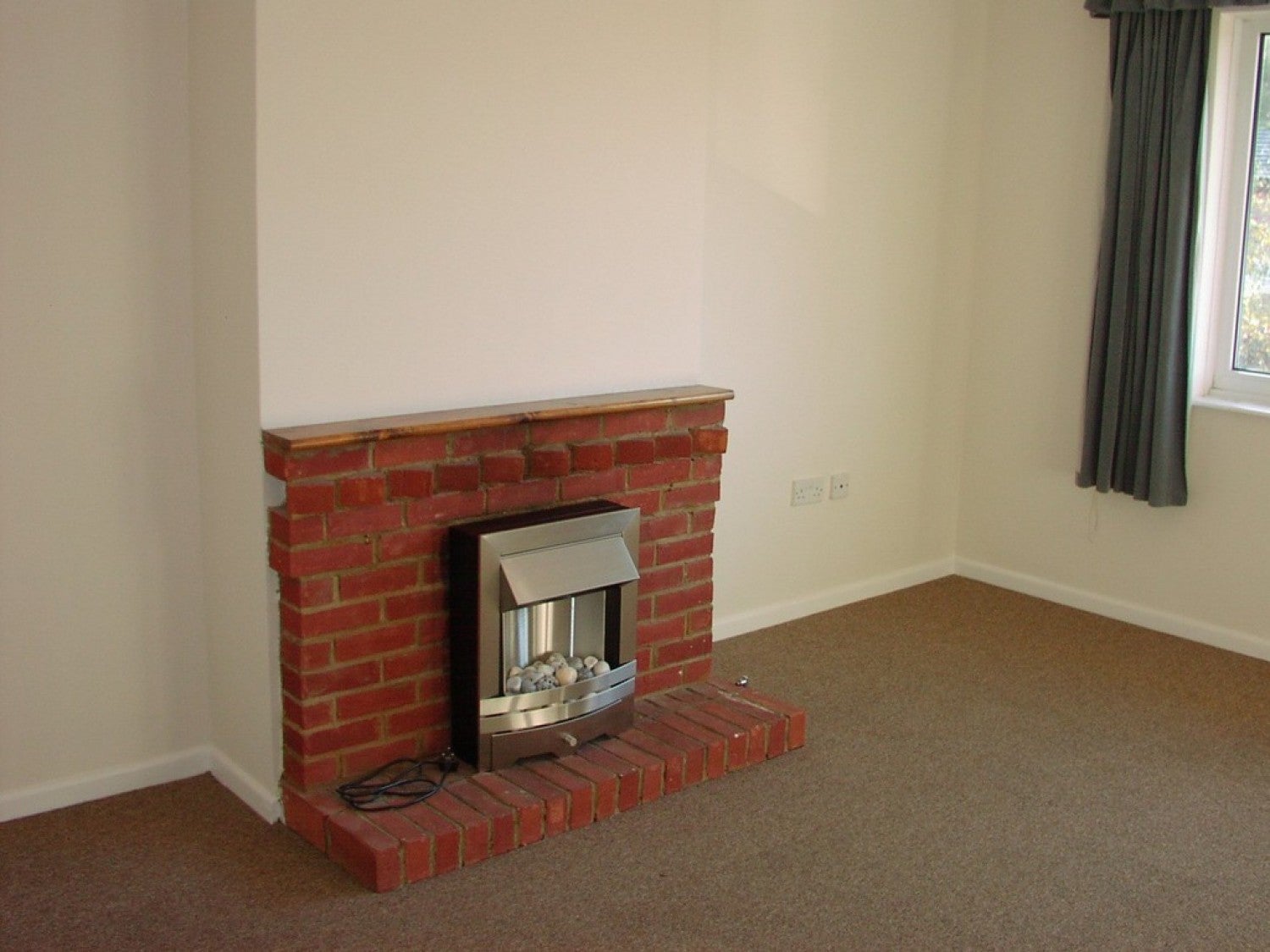 Flat Hiltingbury Road in Chandler's Ford