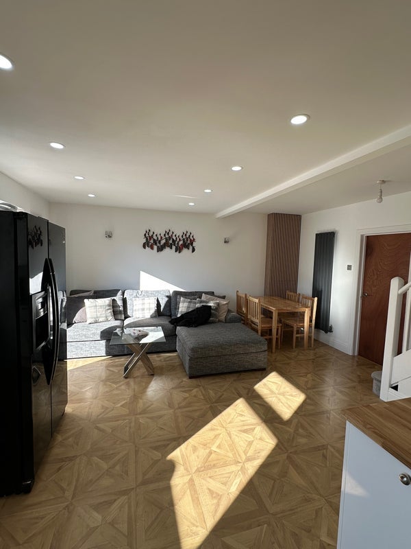 Room Chobham Road in Ascot