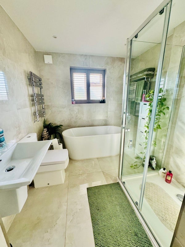 Room Chobham Road in Ascot