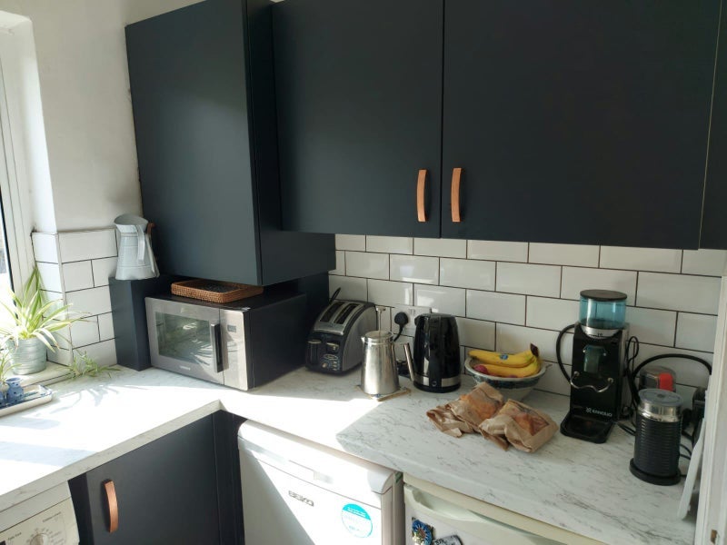 Flat Denmark Road in Greater London