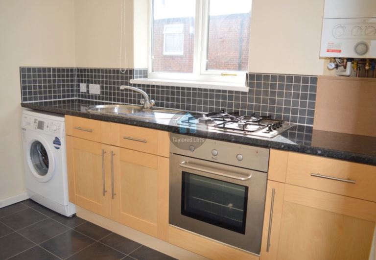Flat Eshott Close in Newcastle upon Tyne