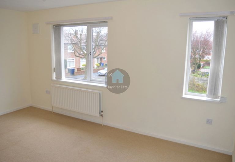 Flat Eshott Close in Newcastle upon Tyne
