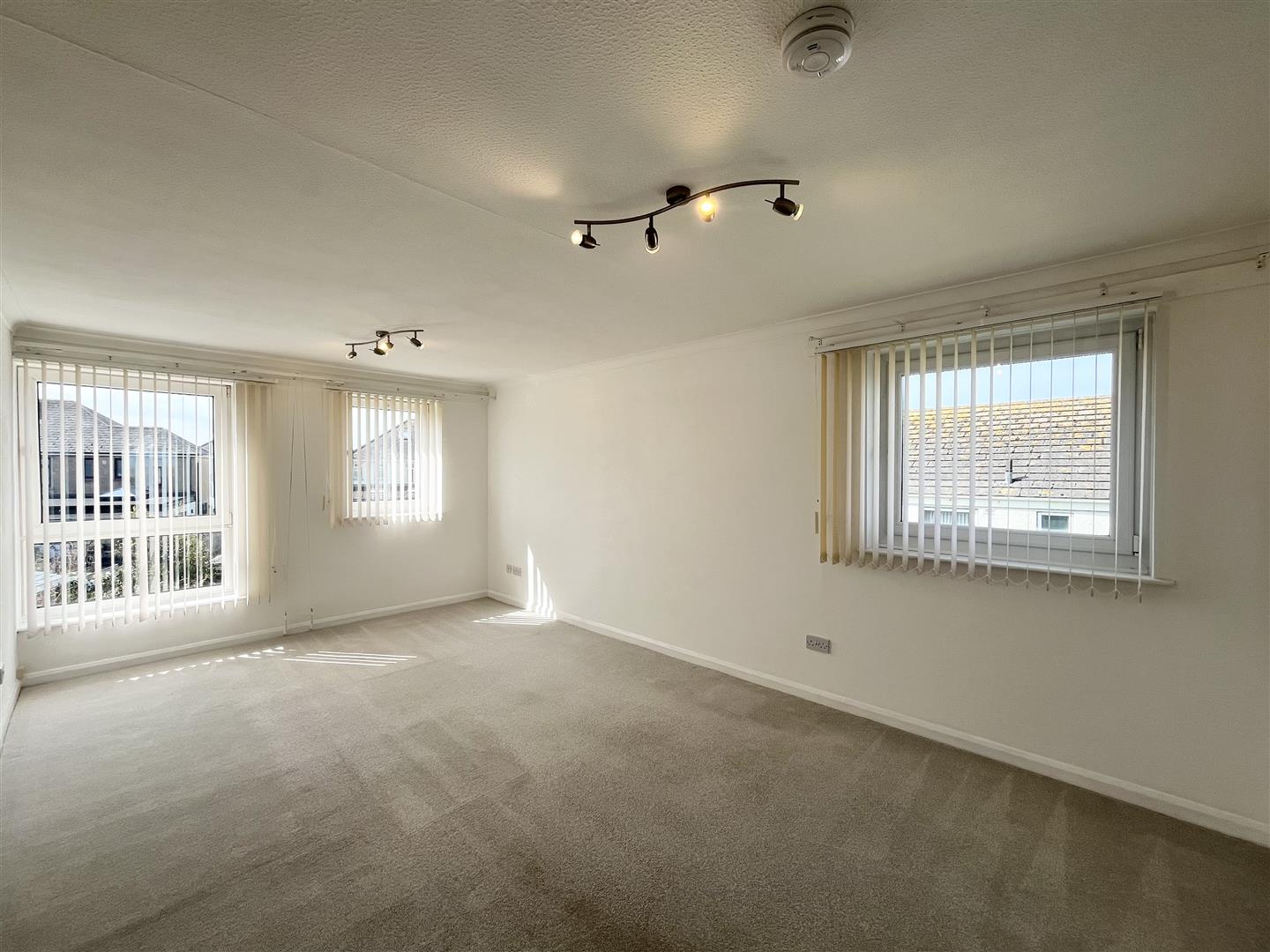 Flat Carminow Way in Newquay