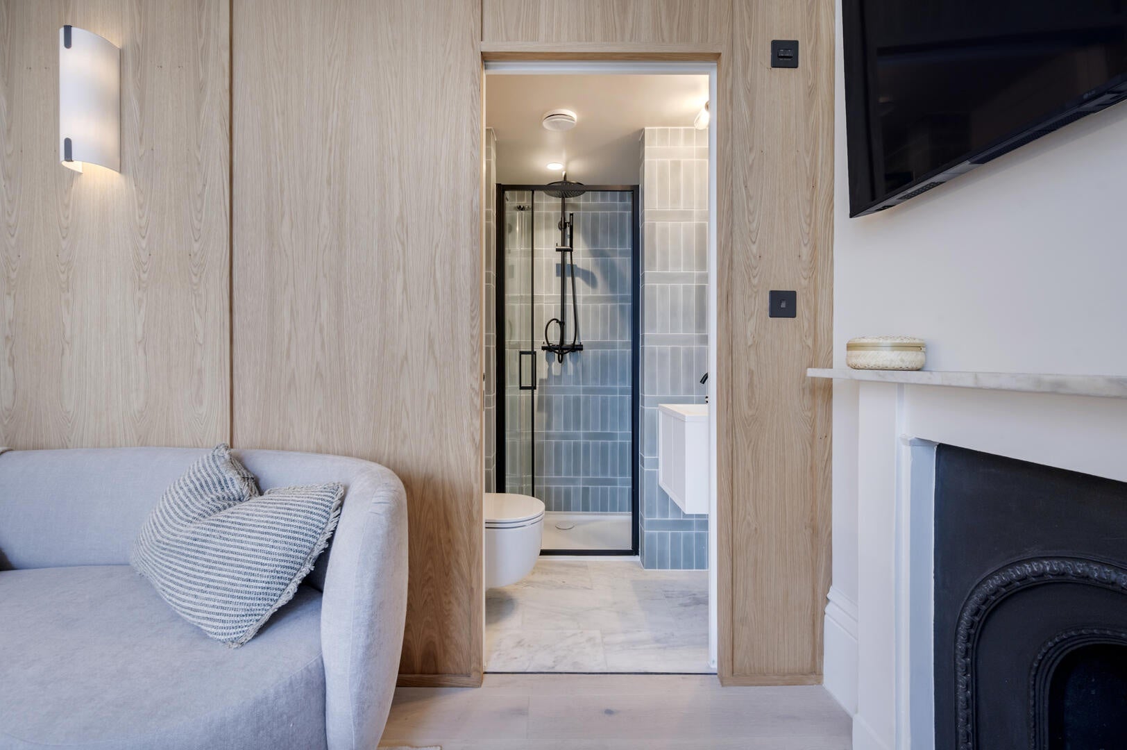 Flat Kensington Gardens Square in City of Westminster