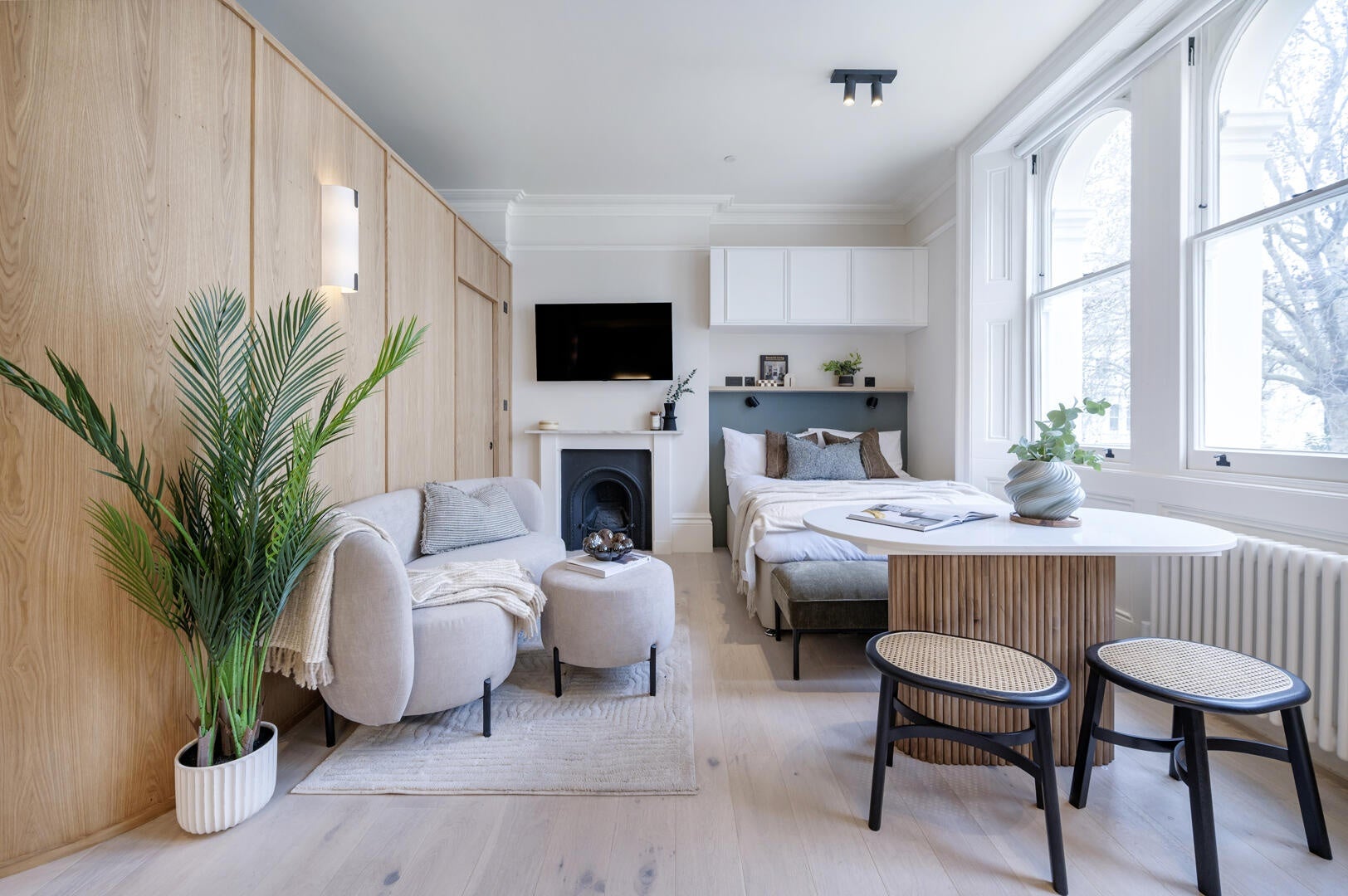 Flat Kensington Gardens Square in City of Westminster