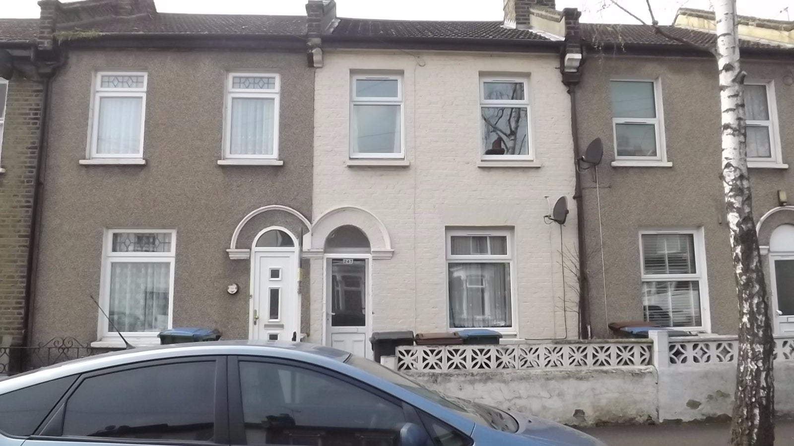 House Odessa Road in Greater London