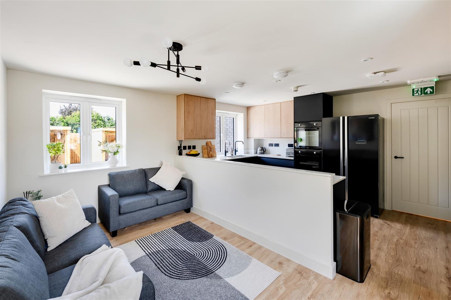 Room Grantham Road in Bristol