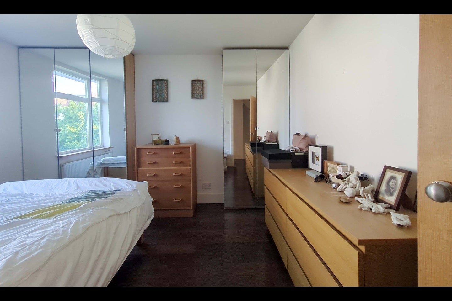 Room Selsdon Road in Greater London