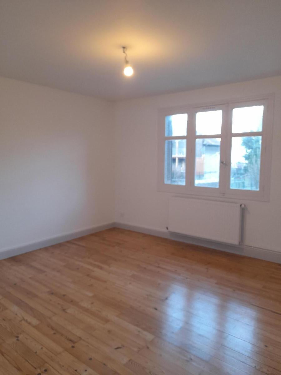 Appartement Rue des Alliés à Grenoble