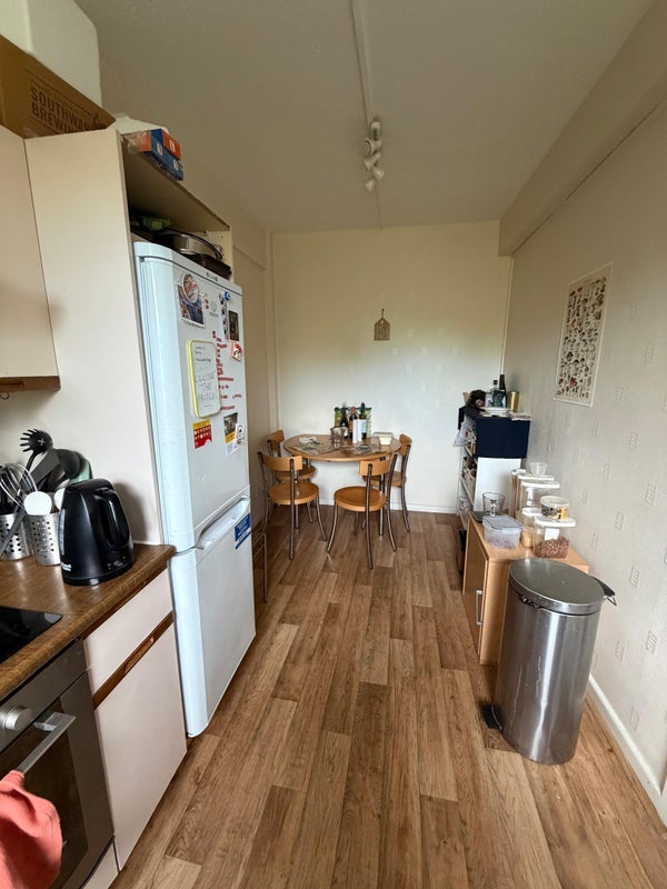 Room Milk Yard in Greater London
