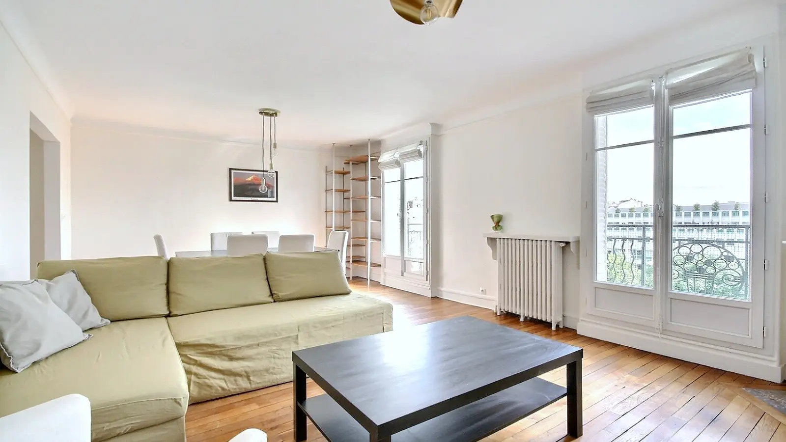 Flat Rue Lacretelle in Paris