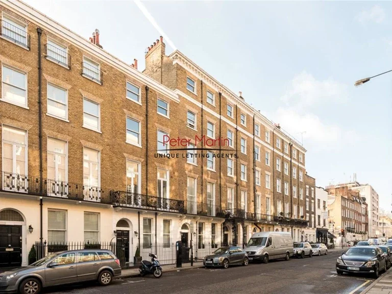 Flat Portsdown Mews in Greater London