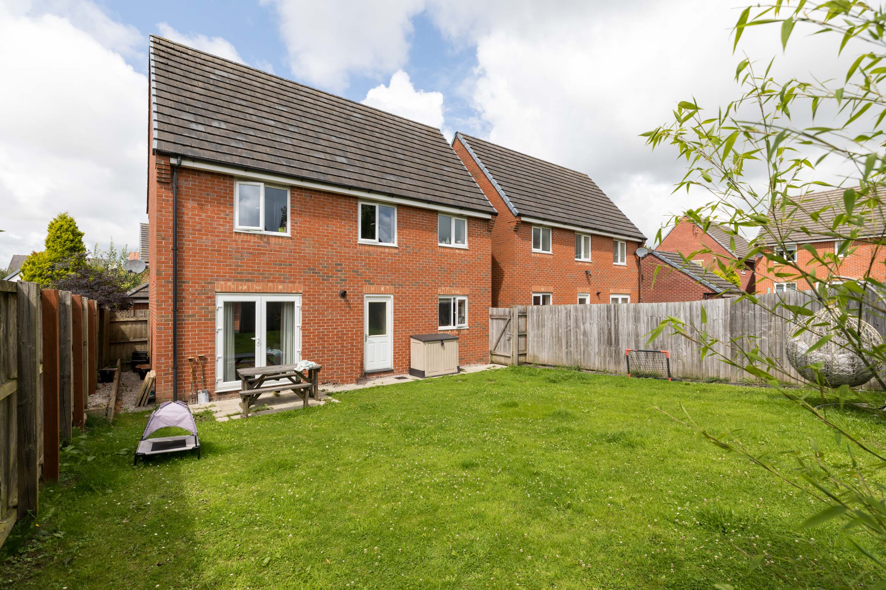 House Comet Close in Chorley