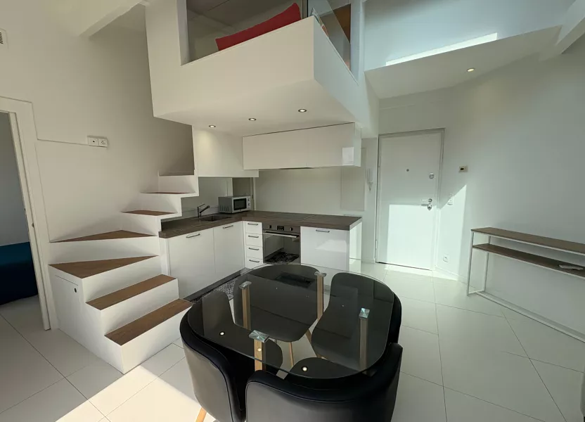 Appartement Boulevard Carabacel à Nice