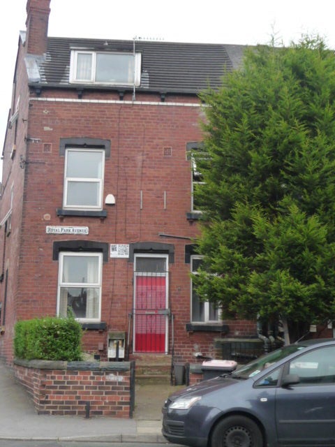 Flat Brudenell Street in Leeds